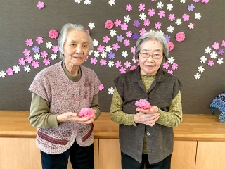 春の創作活動と行事について – グループホーム –
